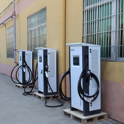 ফাস্ট ডিসি সিসি ইলেকট্রিক কার চার্জার 60Kw 120KW সিসিএস টাইপ 2 OCPP 1.6J/1.5J এর জন্য
